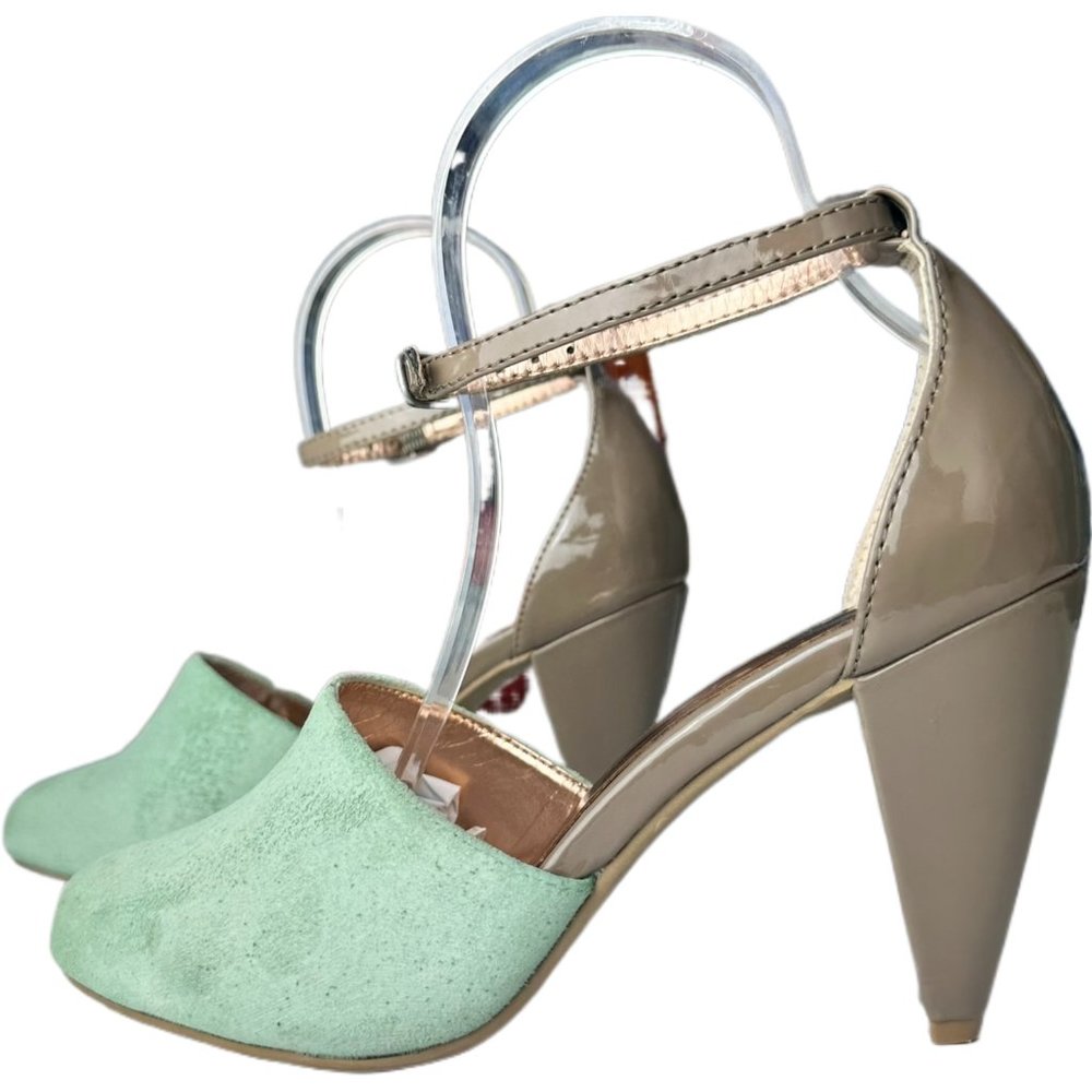 Sandals for Women Seychelles Size 8 Teal Suede Tan Leather T-Strap Heels